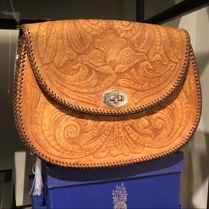 Vintage leather saddle bag